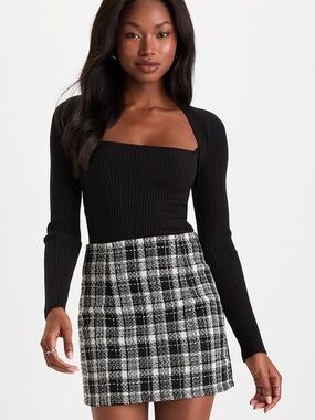 Lulu's Black Ribbed Square-Neck Long Sleeve Top